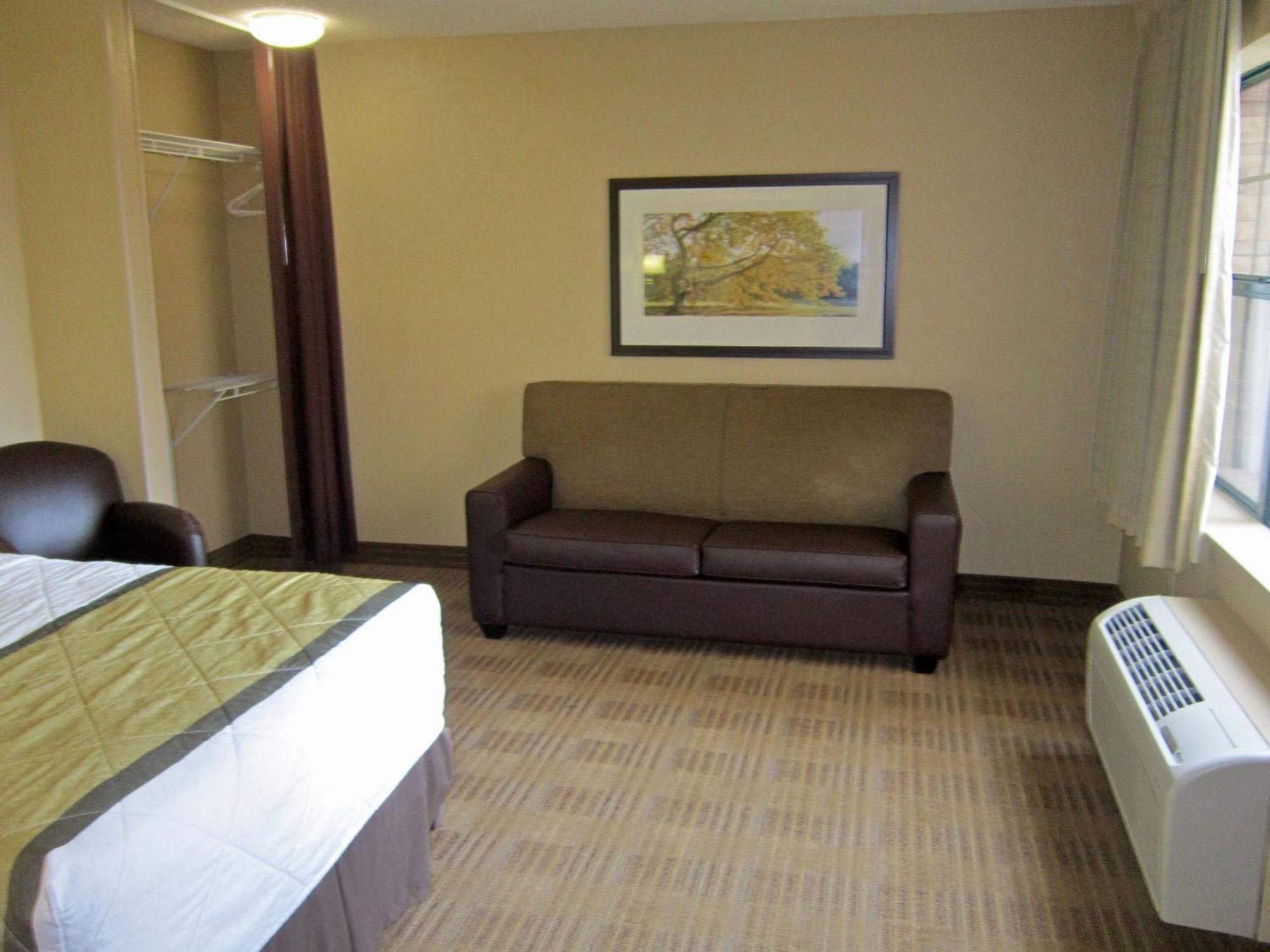 Extended Stay America Suites - Philadelphia - Plymouth Meeting - East Exterior foto
