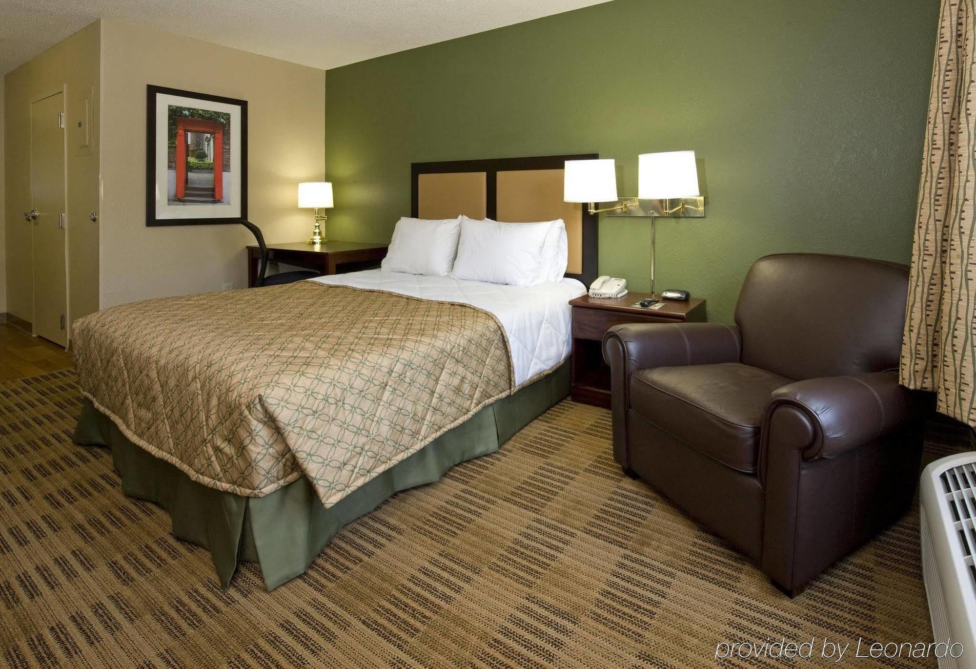 Extended Stay America Suites - Philadelphia - Plymouth Meeting - East Exterior foto